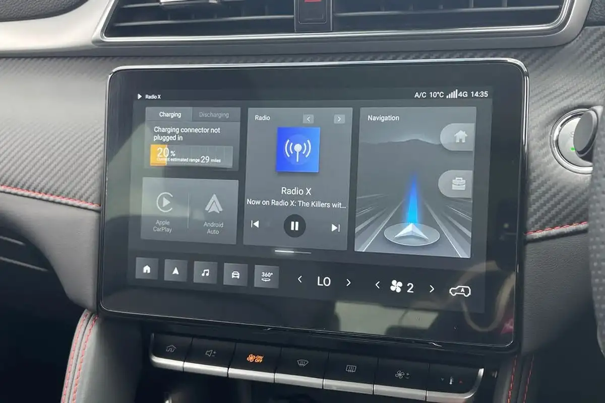 2024-mg-zs-suv-e-trophy-connect-ev-156ps-long-range-big-10