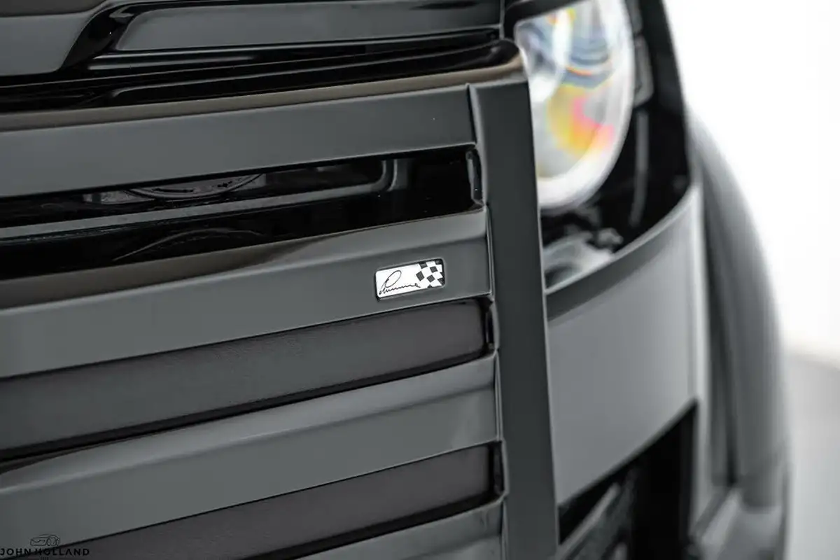 2022-land-rover-110-defender-50-p525-v8-big-14
