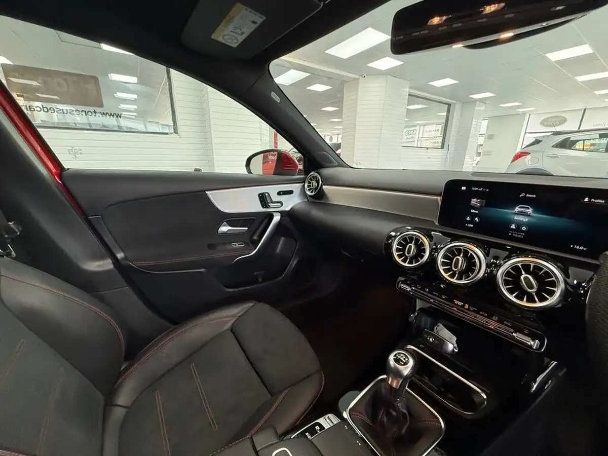 2019-mercedes-benz-a-class-13-a200-amg-line-premium-plus-hatchback-5d-big-50