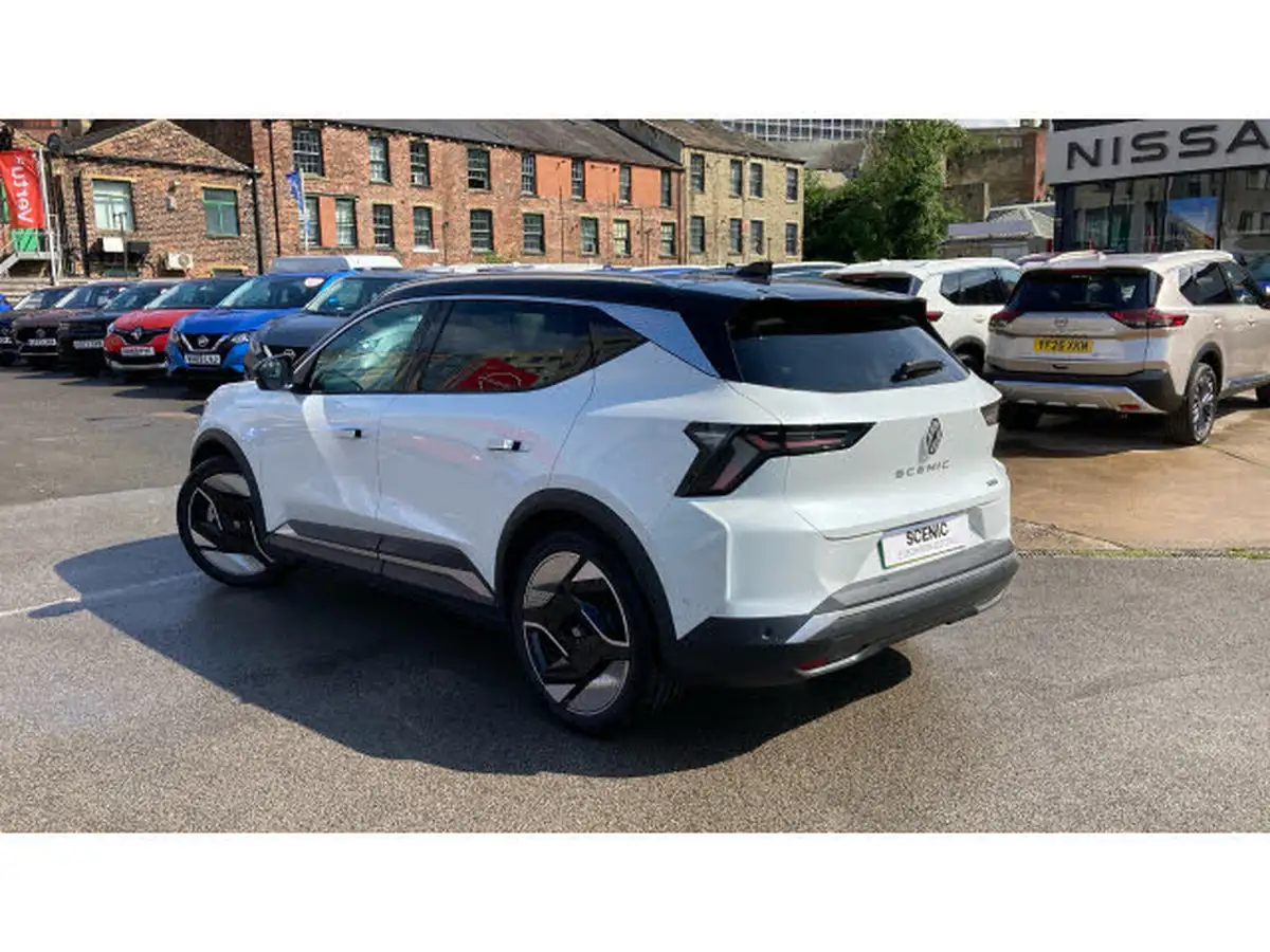 2024-renault-scenic-e-tech-e-iconic-big-16