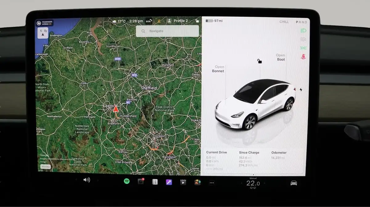 2024-tesla-model-y-e-long-range-306bhp-awd-big-11