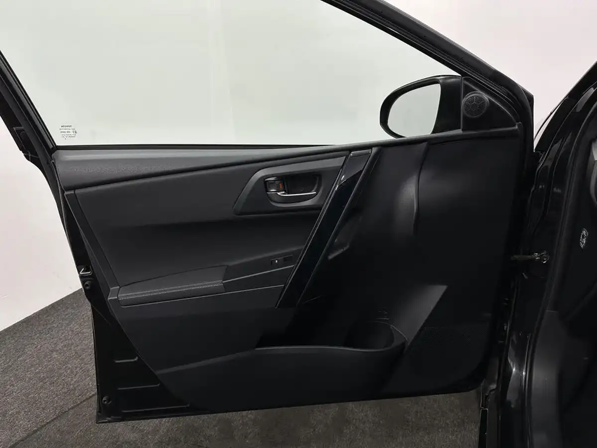 2018-toyota-auris-18-vvt-i-hsd-excel-hatchback-big-34