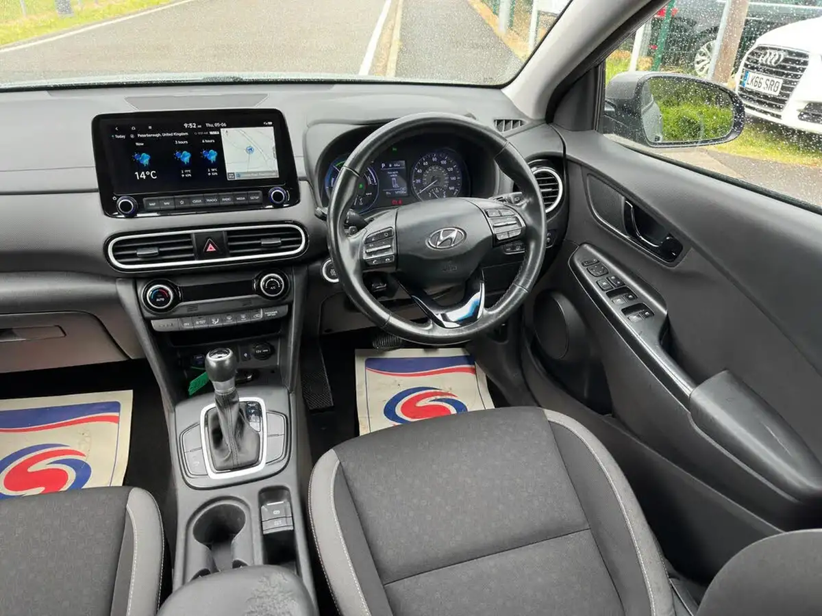 2020-hyundai-kona-16-gdi-premium-big-32