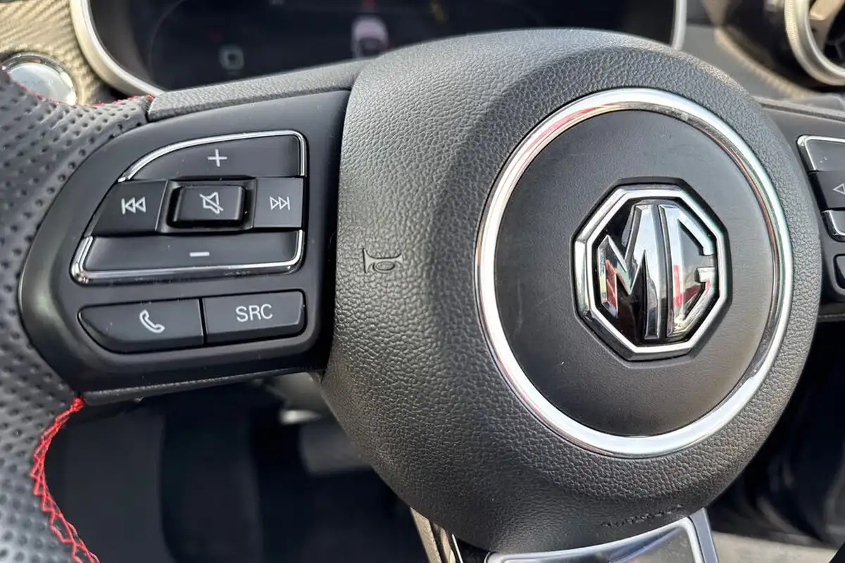 2024-mg-zs-suv-10t-gdi-exclusive-auto-big-34
