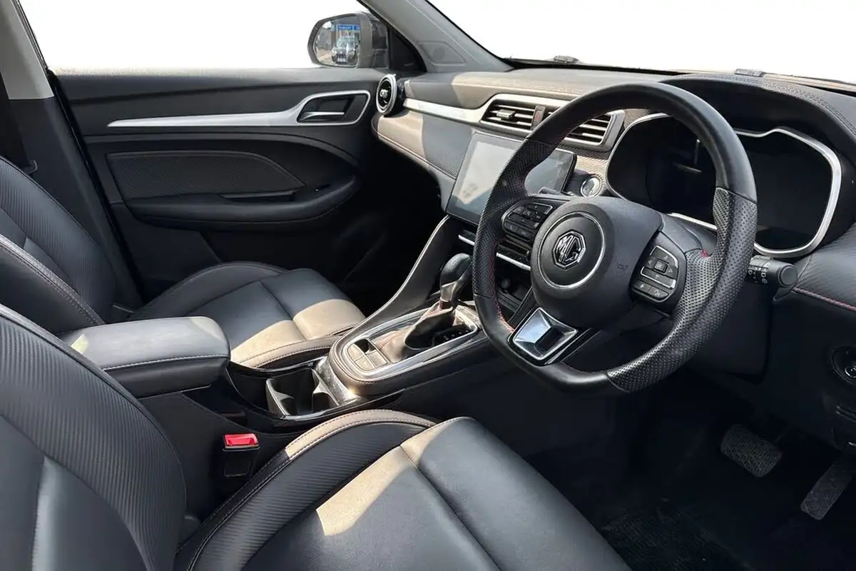 2024-mg-zs-suv-10t-gdi-exclusive-auto-big-10