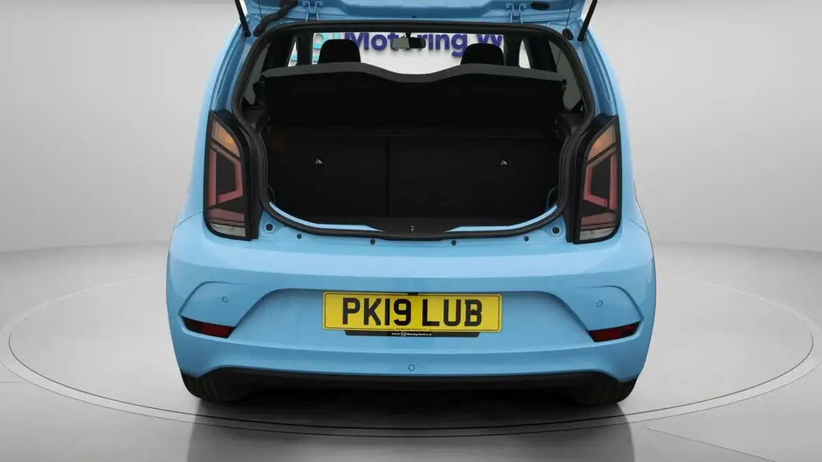 2019-volkswagen-up-10-high-up-75ps-ss-5d-big-17
