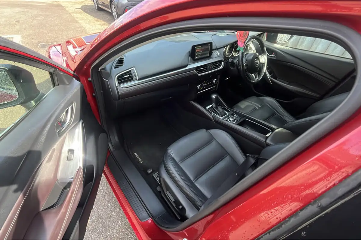 2016-mazda-mazda6-22td-sport-nav-175ps-skyactiv-d-tourer-5d-auto-big-10