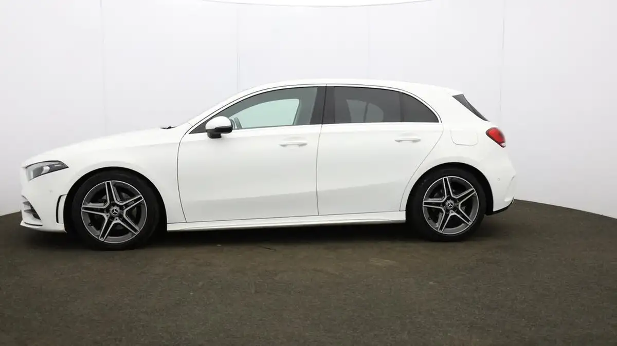 2019-mercedes-benz-a-class-13-a180-amg-line-executive-hatchback-5d-7g-dct-big-63