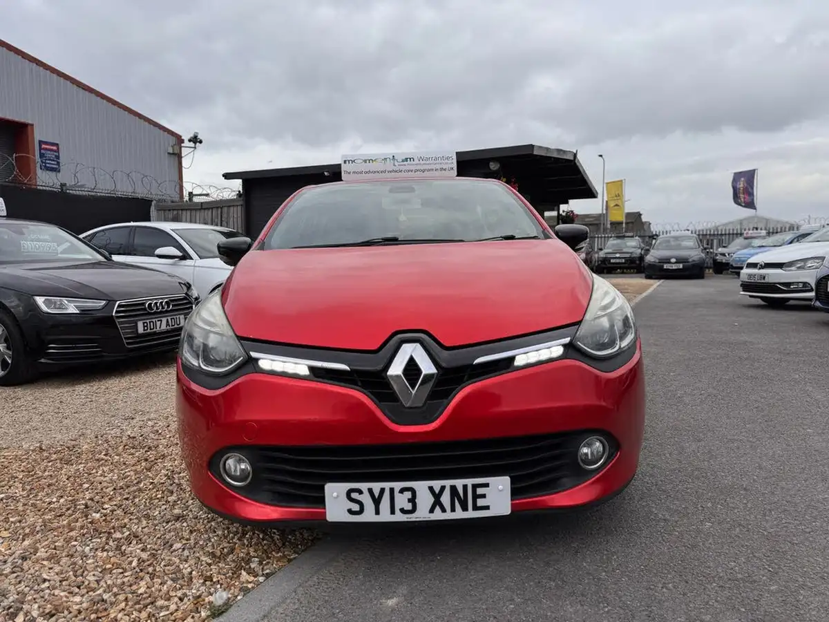 2013-renault-clio-15dci-dynamique-s-medianavss-big-46