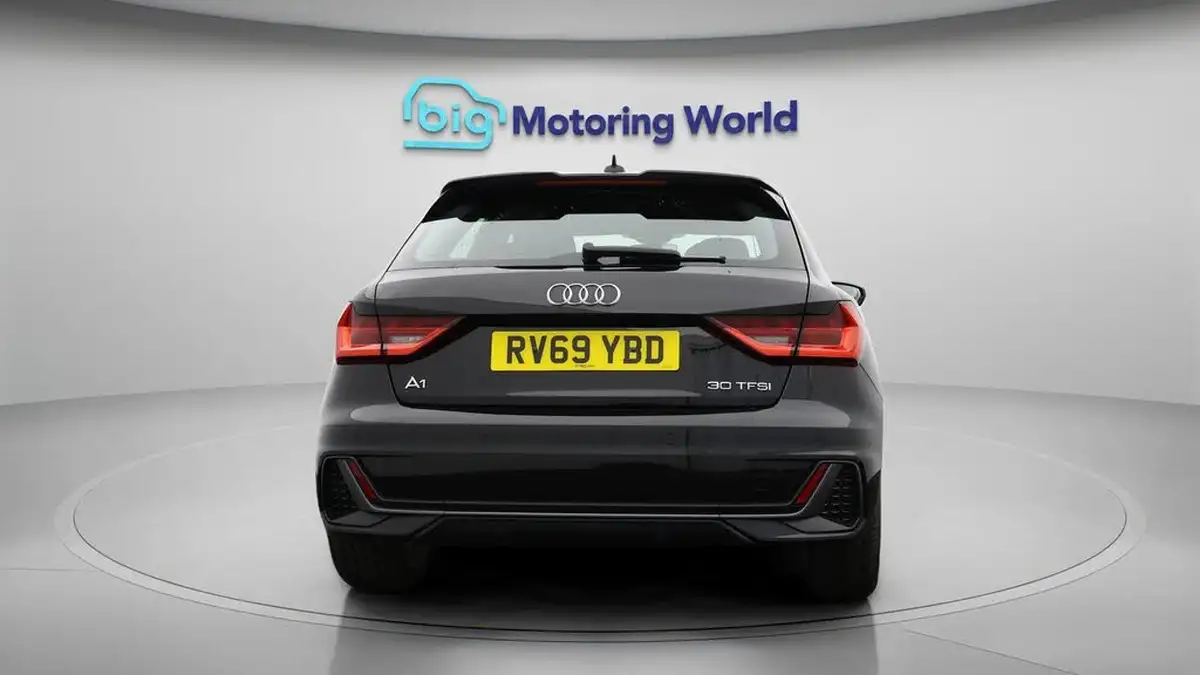 2019-audi-a1-10-30-tfsi-s-line-big-6
