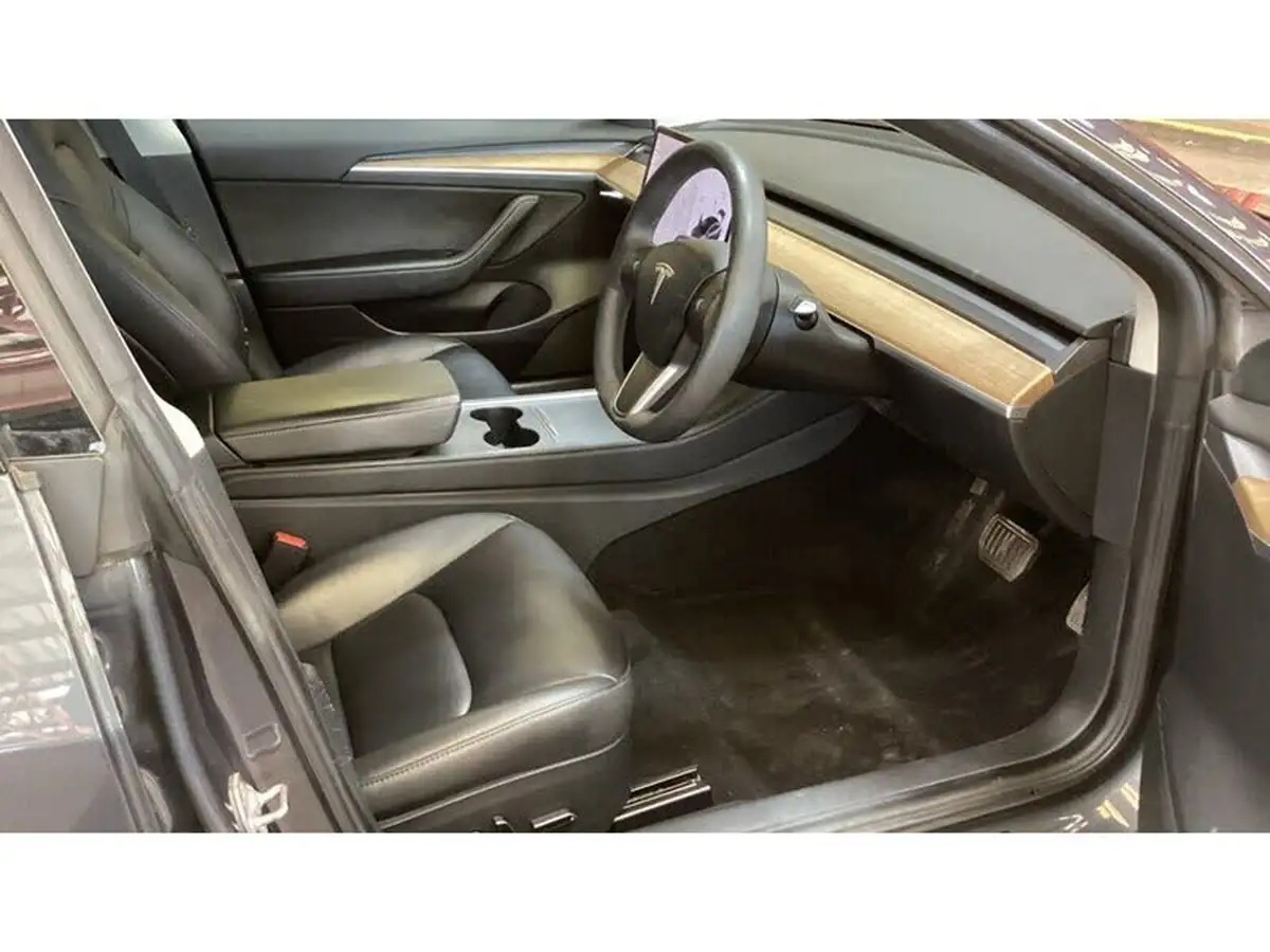 2021-tesla-model-3-e-long-range-4x4-big-2