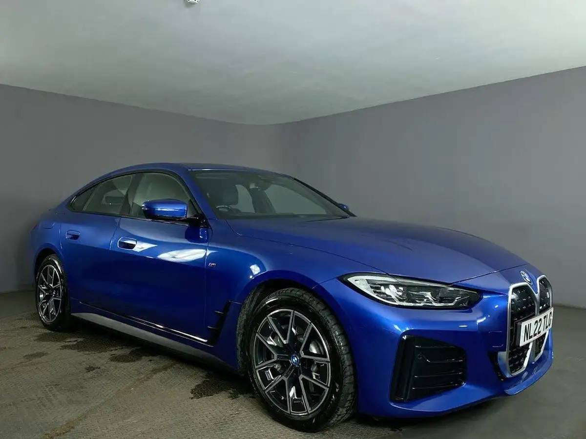 2022-bmw-i4-e-edrive40-m-sport-big-0