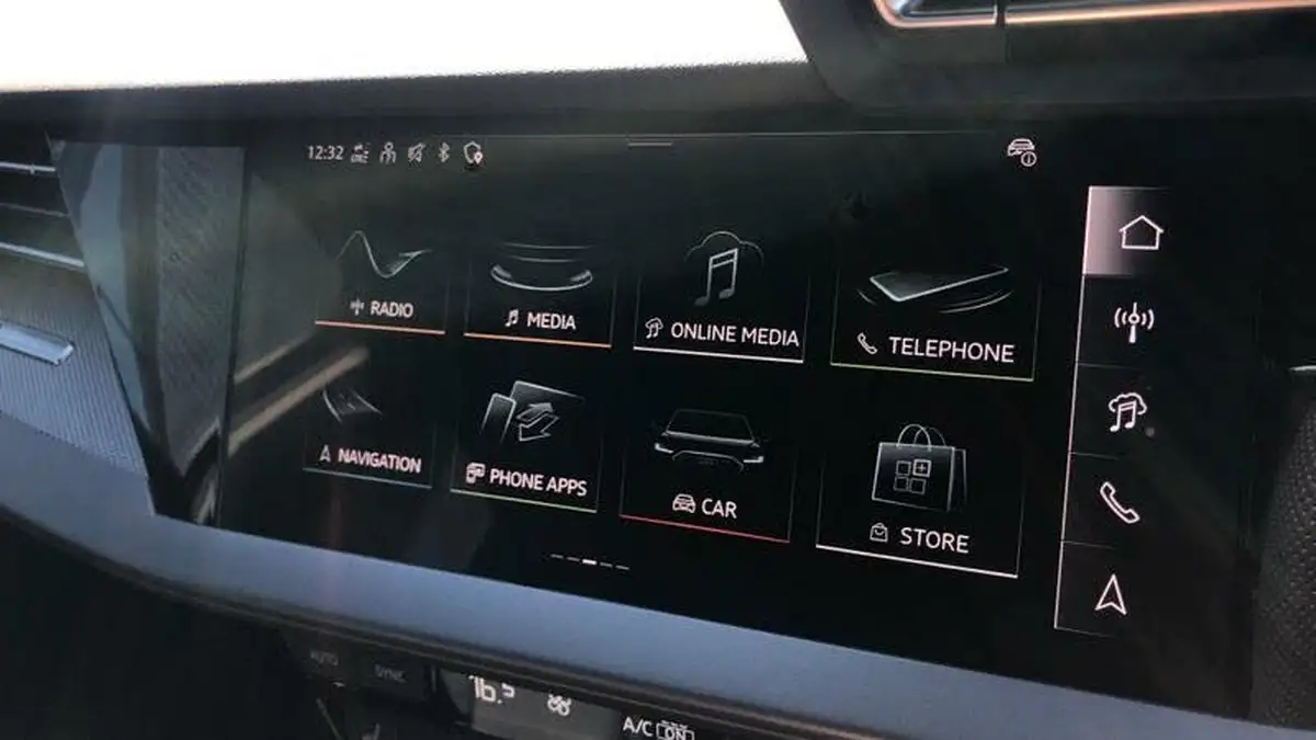 2024-audi-a3-15-35-tfsi-s-line-saloon-4d-big-29
