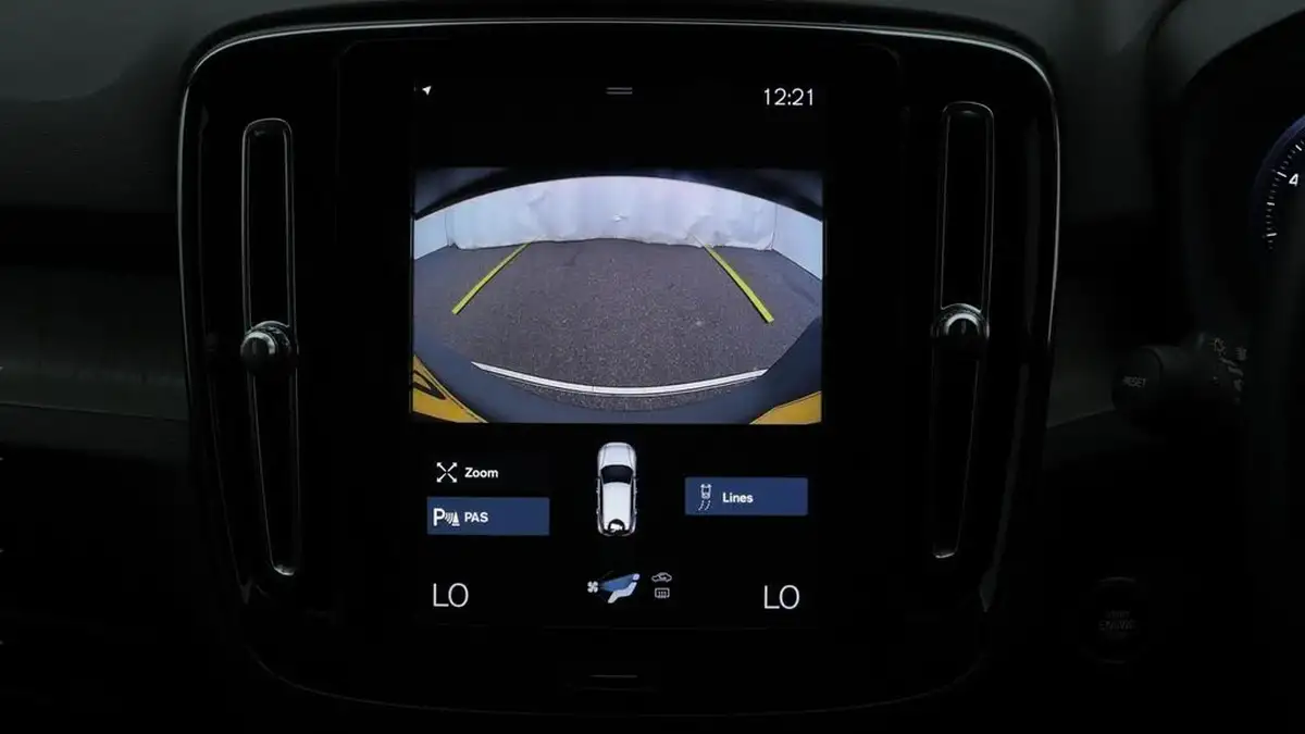 2020-volvo-xc40-15-t3-inscription-geartronic-big-24