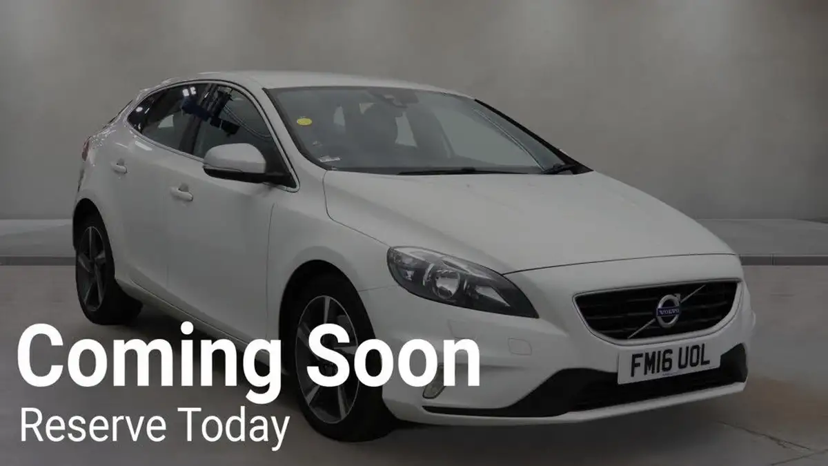 2016-volvo-v40-20td-d3-r-design-nav-big-13