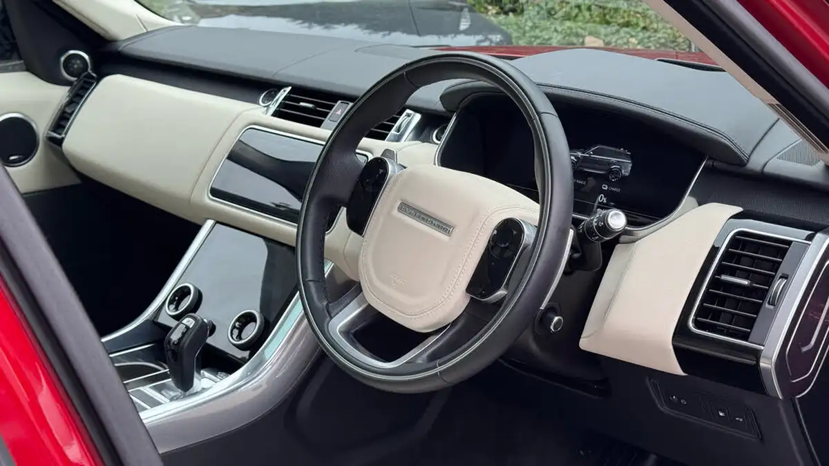 2021-land-rover-range-rover-sport-20-p400e-hse-silver-big-2