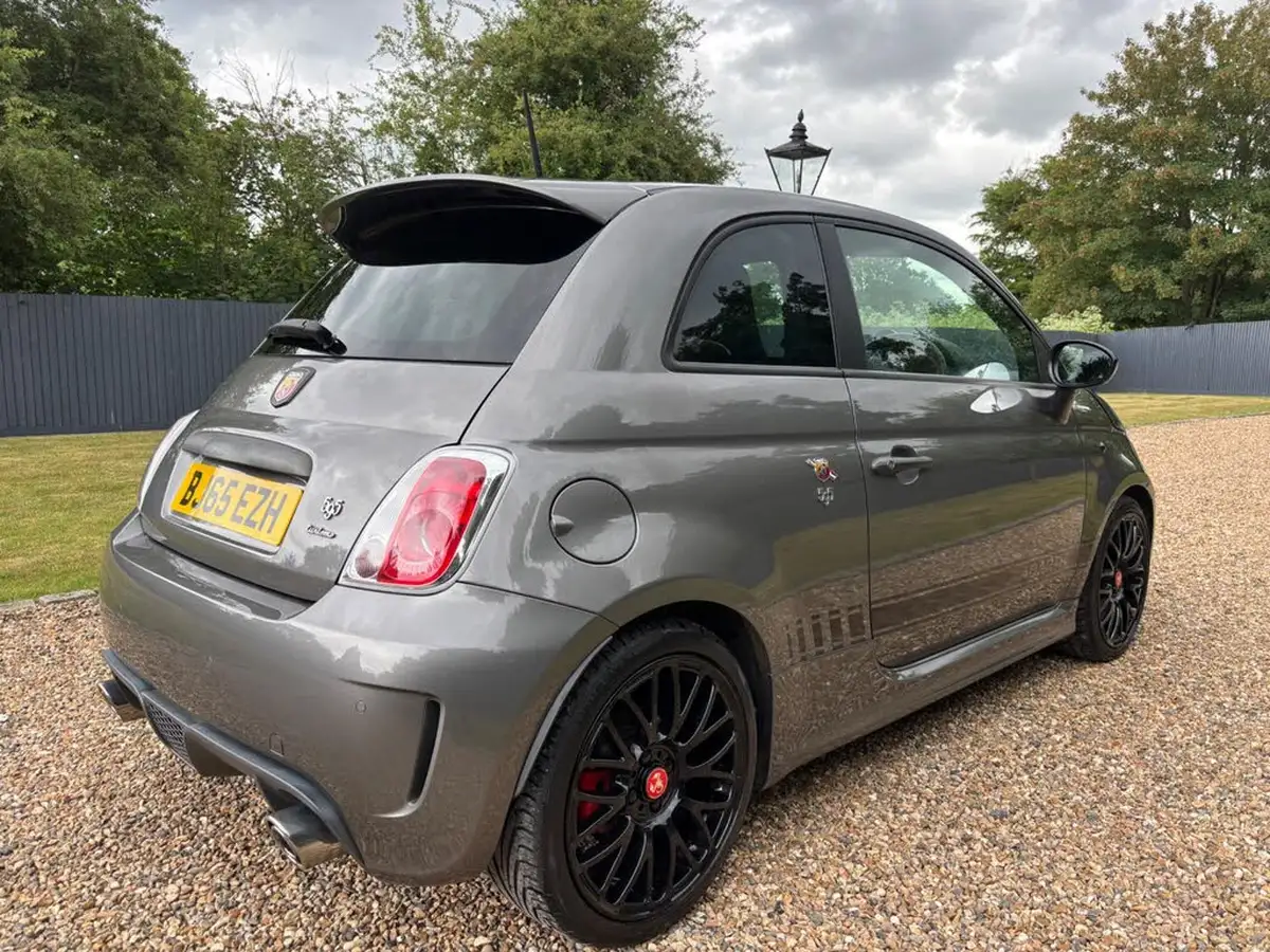 2015-abarth-500-14-tjet-595-turismo-160bhp-big-8