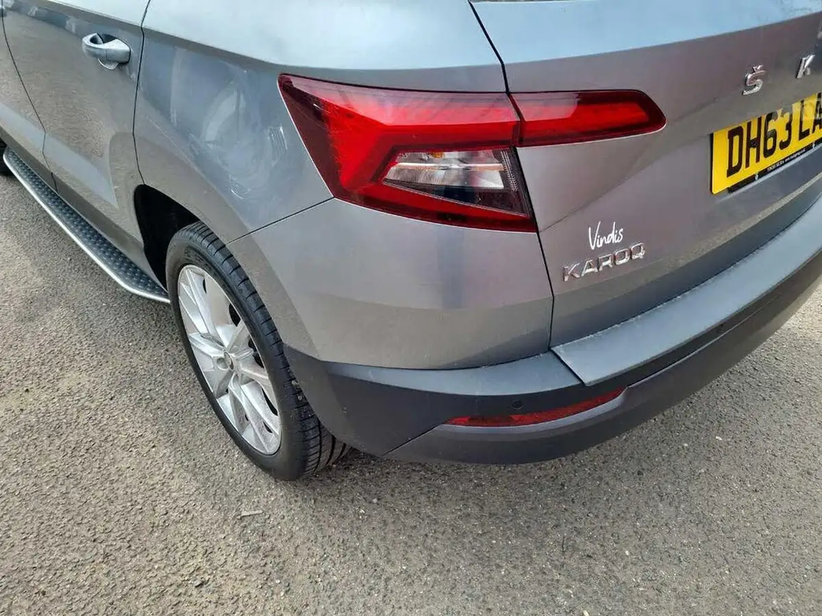 2020-skoda-karoq-15-tsi-se-l-dsg-big-30