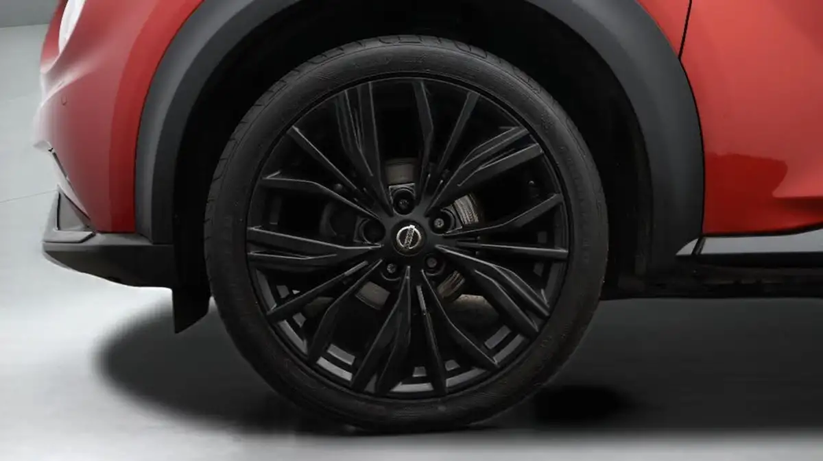 2021-nissan-juke-10-dig-t-tekna-dct-big-18