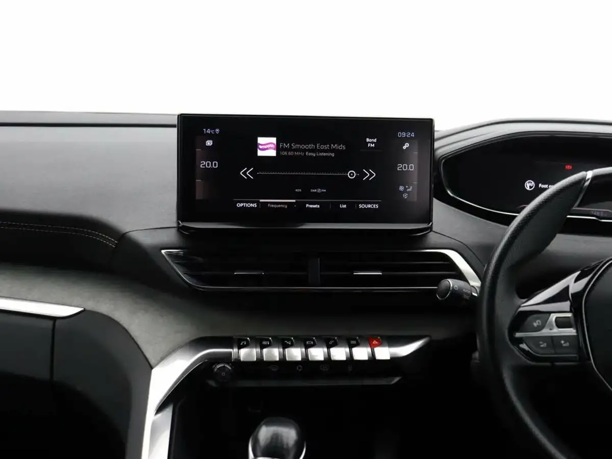 2021-peugeot-3008-suv-15-bluehdi-gt-big-8