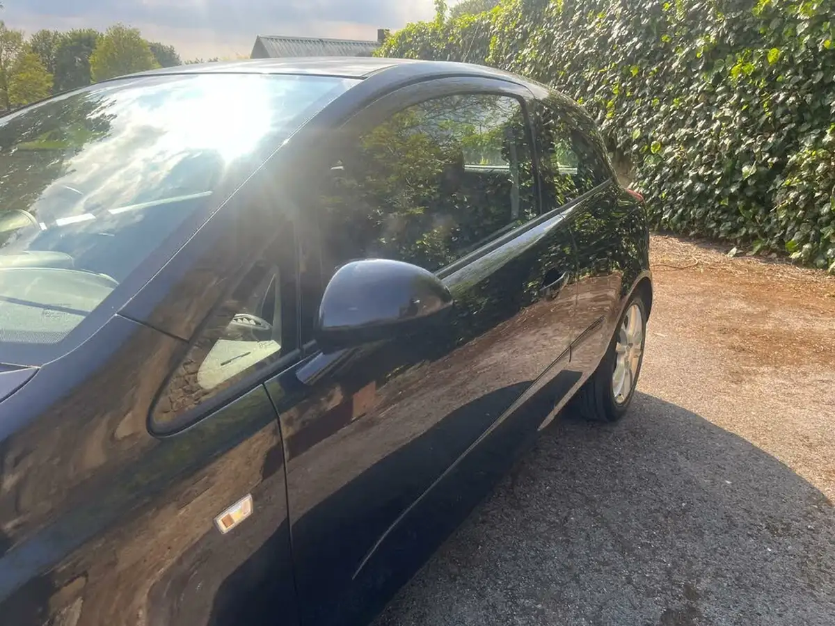 2008-vauxhall-corsa-12-sxi-3d-big-42