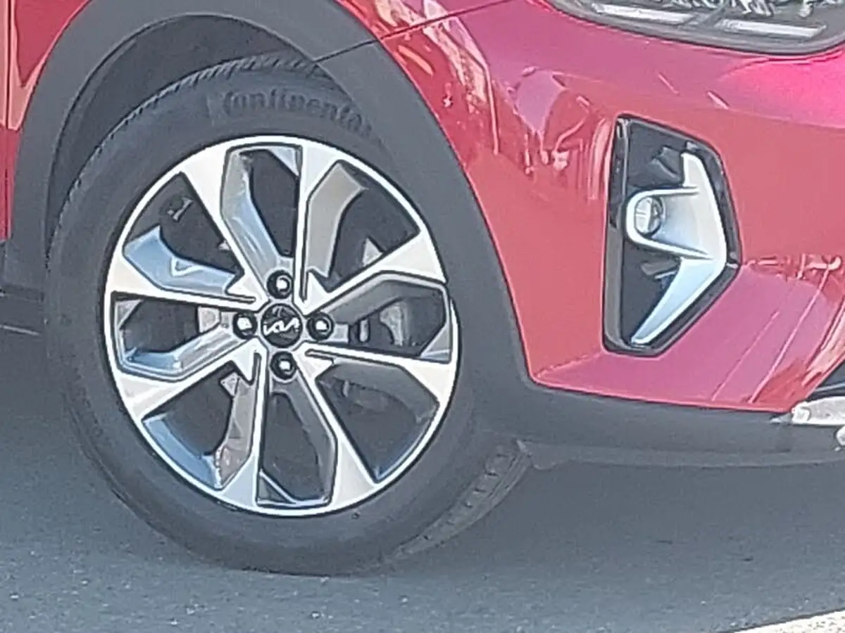 2024-kia-stonic-10-t-gdi-3-98bhp-dct-big-8