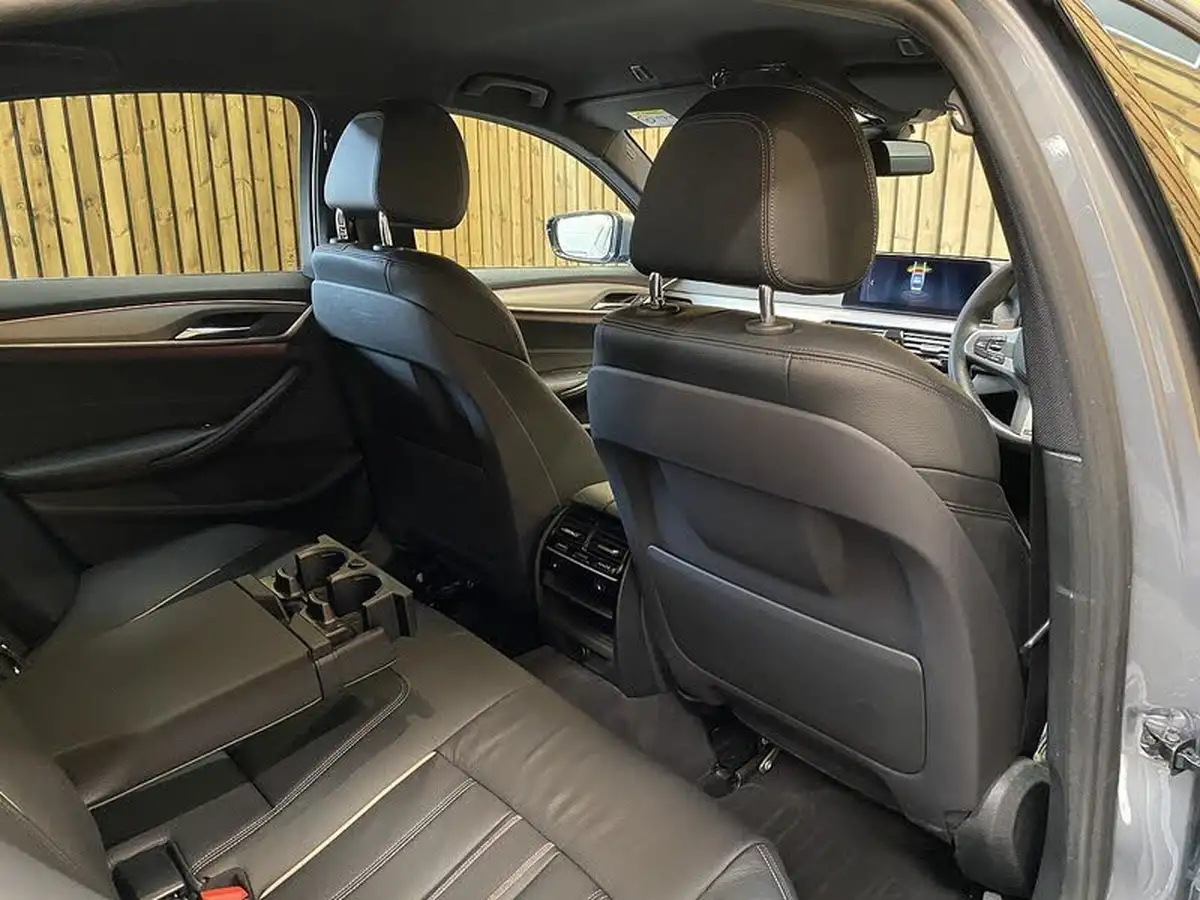 2017-bmw-5-series-20td-520d-m-sport-xdrive-saloon-4d-big-45