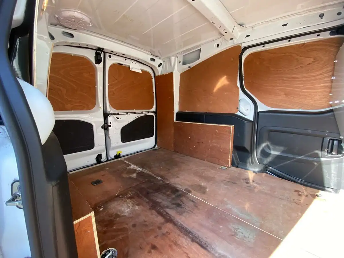 2017-citroen-berlingo-16td-l2-750-lx-16bluehdi-100eu6-ss-panel-big-6