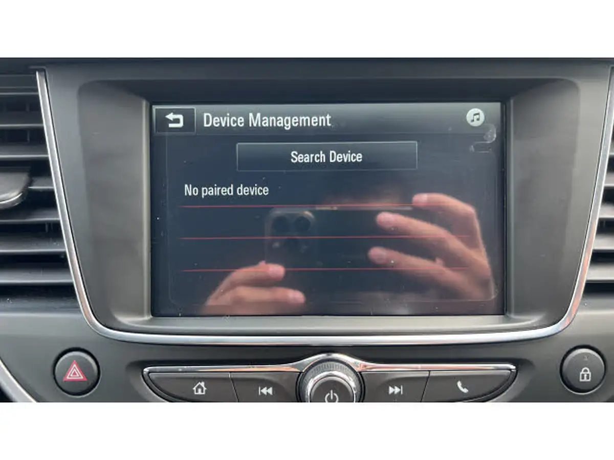 2022-vauxhall-crossland-12-design-130ps-auto-big-22