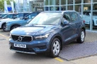 2020-volvo-xc40-15-t3-momentum-geartronic-small-2