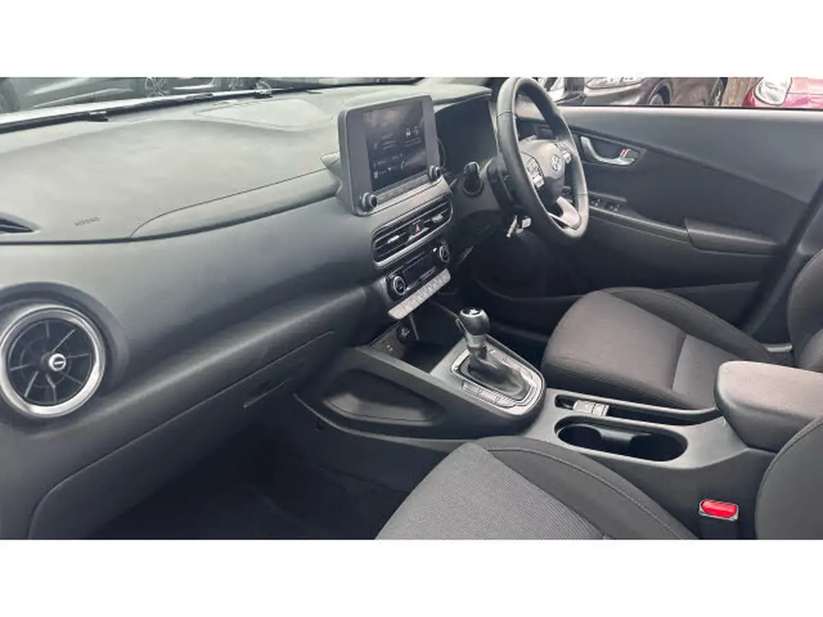 2022-hyundai-kona-16-gdi-se-connect-big-50