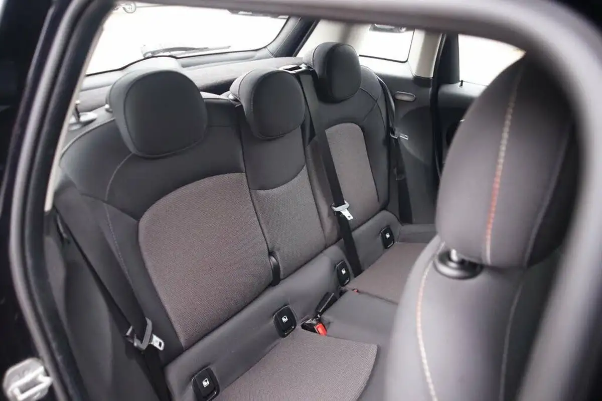 2022-mini-cooper-15-cooper-classic-hatchback-5d-auto-big-26