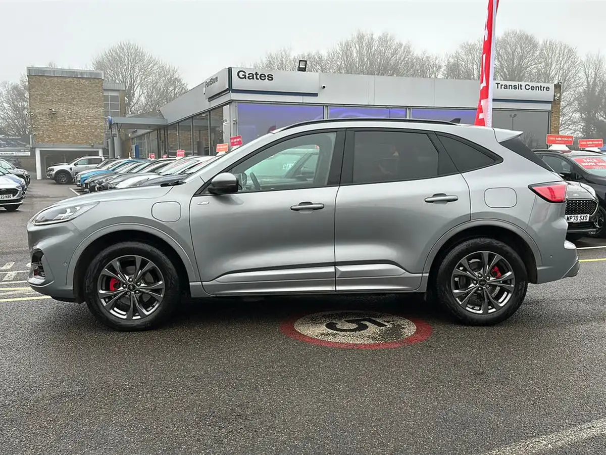 2022-ford-kuga-big-3