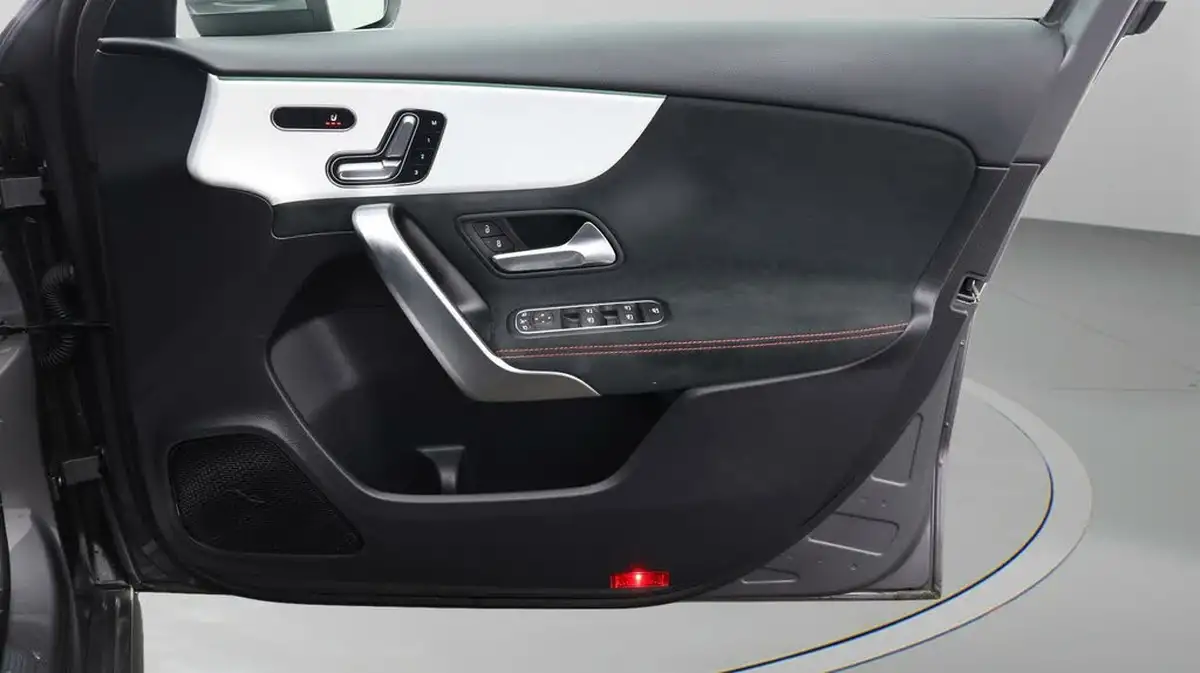 2023-mercedes-benz-a-class-13-a180-amg-line-premium-plus-hatchback-5d-7g-dct-big-15