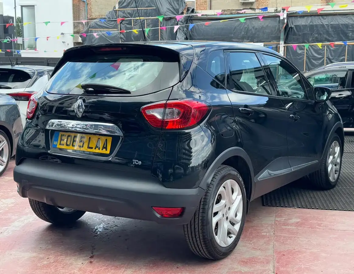 2015-renault-captur-09-dynamique-nav-big-5