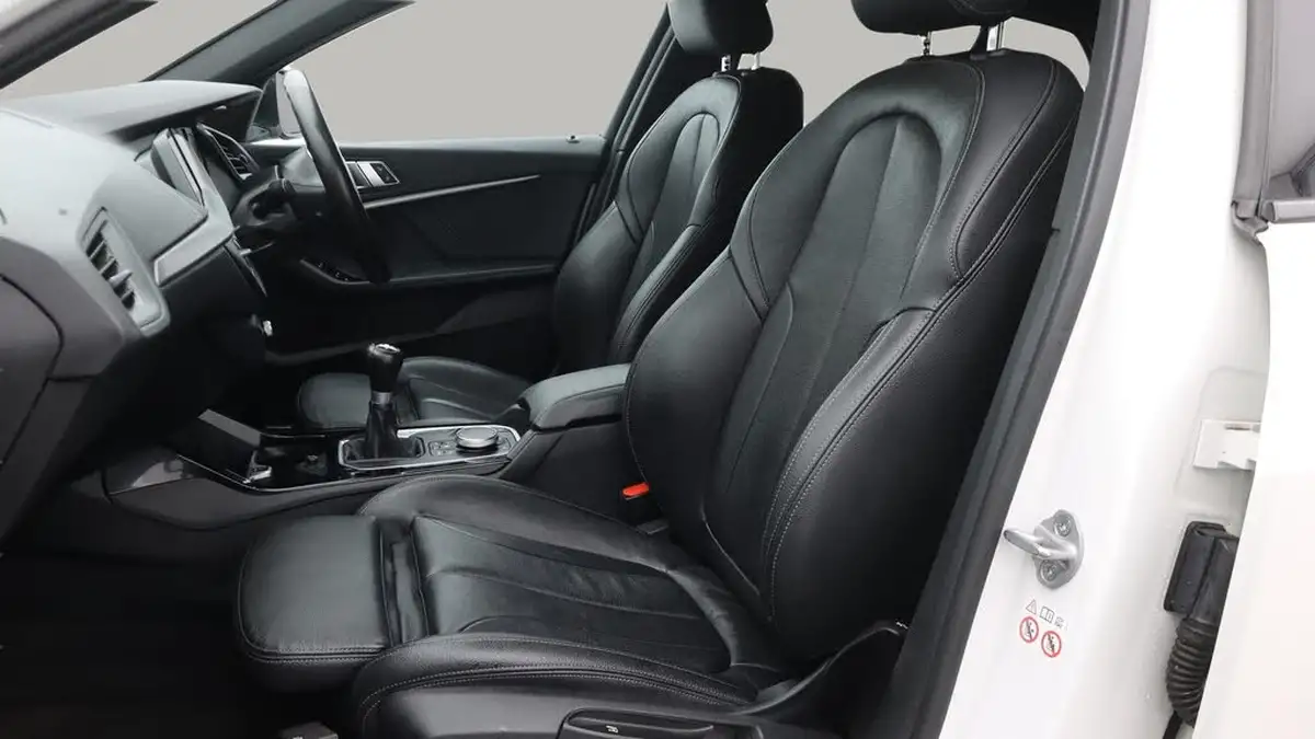 2019-bmw-1-series-15-118i-m-sport-138bhp-5d-big-14
