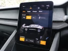 2020-polestar-polestar-2-e-ps2-small-11