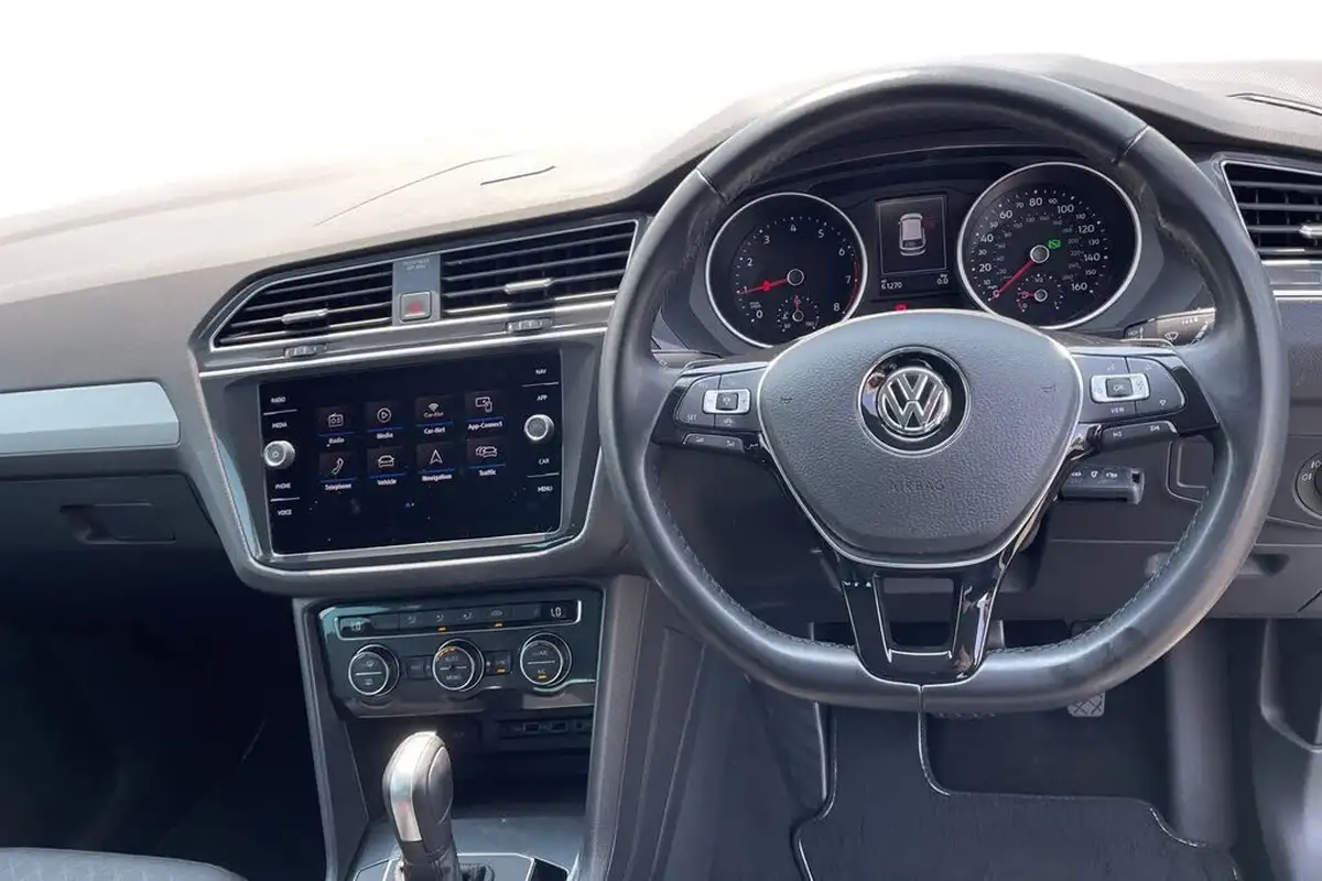 2020-volkswagen-tiguan-15-tsi-match-150ps-dsg-big-17