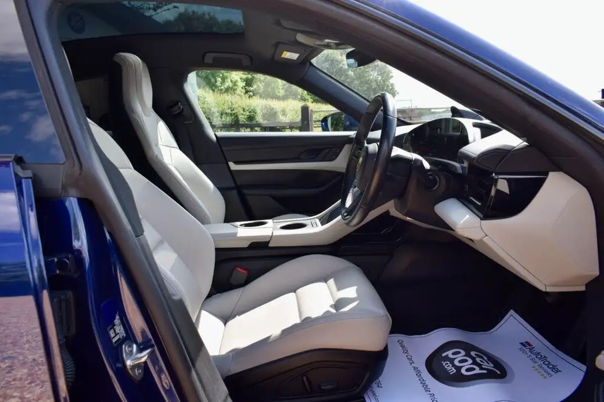 2022-porsche-taycan-e-base-476ps-performance-battery-plus-big-32