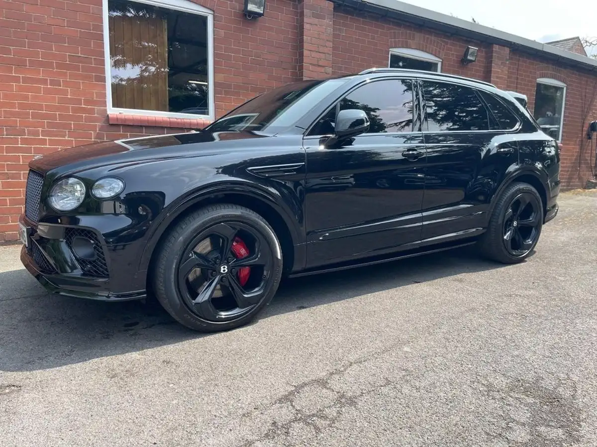 2023-bentley-bentayga-40-v8-s-big-5