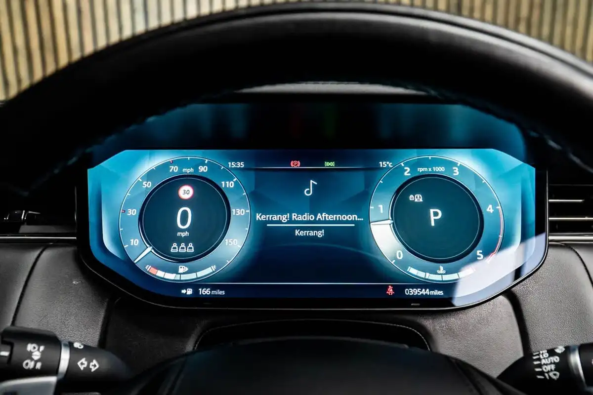 2022-land-rover-range-rover-30-d300-se-big-36