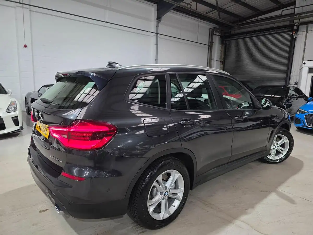 2021-bmw-x3-20-xdrive-30e-se-big-28