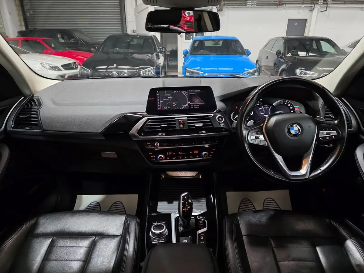 2021-bmw-x3-20-xdrive-30e-se-big-4