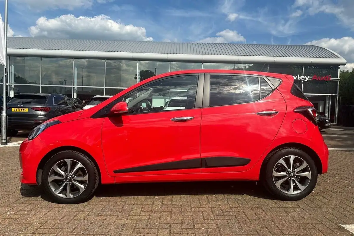 2018-hyundai-i10-12-premium-se-auto-big-9