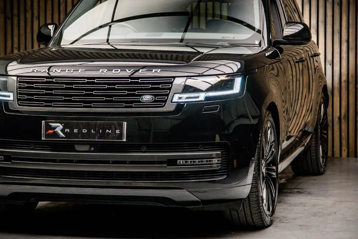 2022-land-rover-range-rover-30-d300-se-big-12