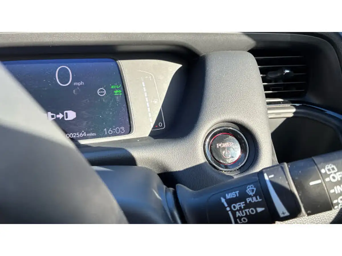 2025-honda-jazz-15-i-mmd-crosstar-advance-big-16
