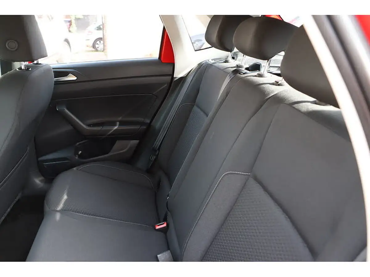 2020-volkswagen-polo-10-tsi-se-big-34
