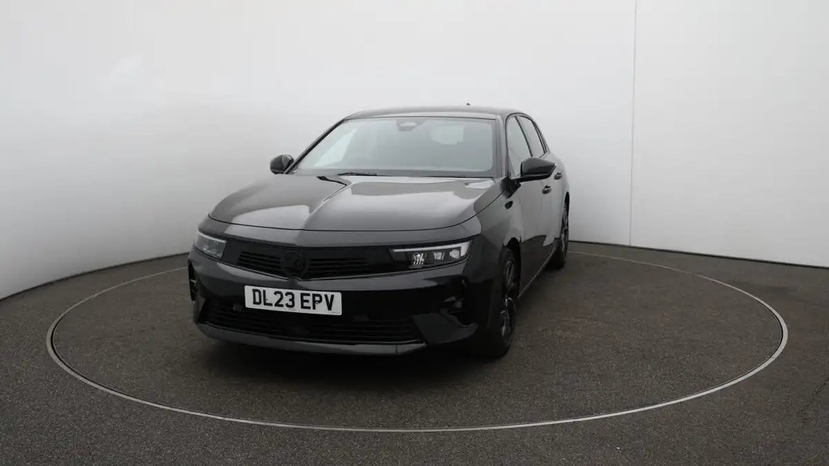 2023-vauxhall-astra-12-turbo-gs-hatchback-auto-big-30