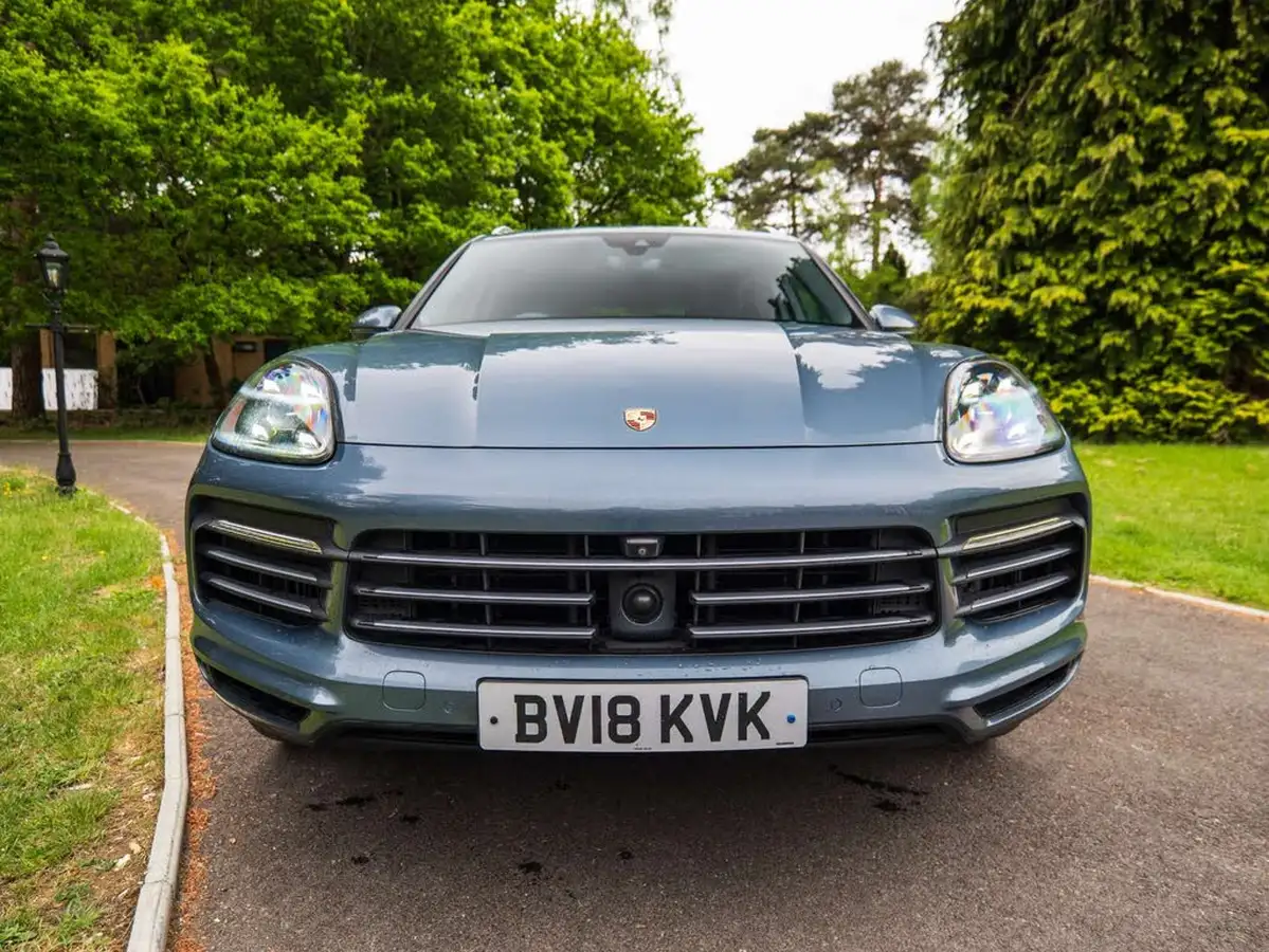 2018-porsche-cayenne-30-v6-big-42