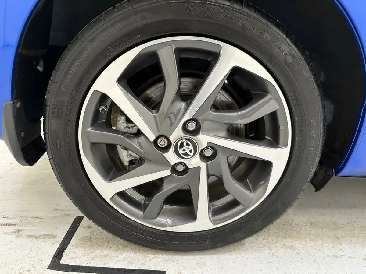 2018-toyota-yaris-15-vvt-i-excel-hybrid-big-31